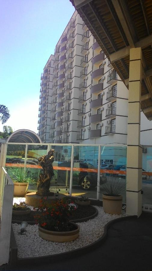 Diroma Exclusive - Piscinas Termais 24 Horas, Sauna, Copa Da Mamae, Limpeza Diaria, Estacionamento Gratis! Калдас-Новас Экстерьер фото